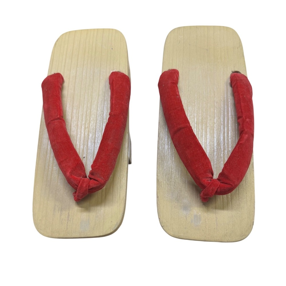 Vintage Japanese Geta Sandals Wood Platform Red Velvet Thong Made in Japan 8.75"